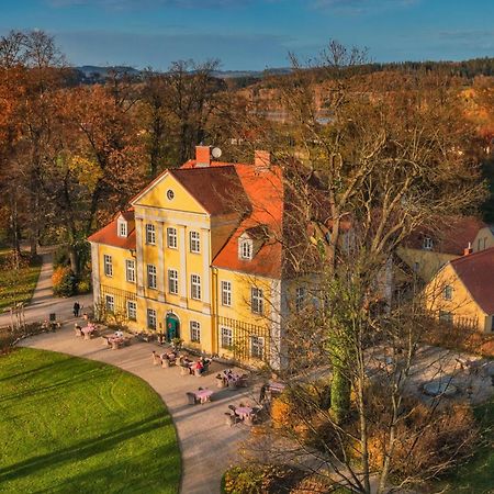 Palac Lomnica - Karkonosze / Riesengebirge Еленя-Гура Экстерьер фото