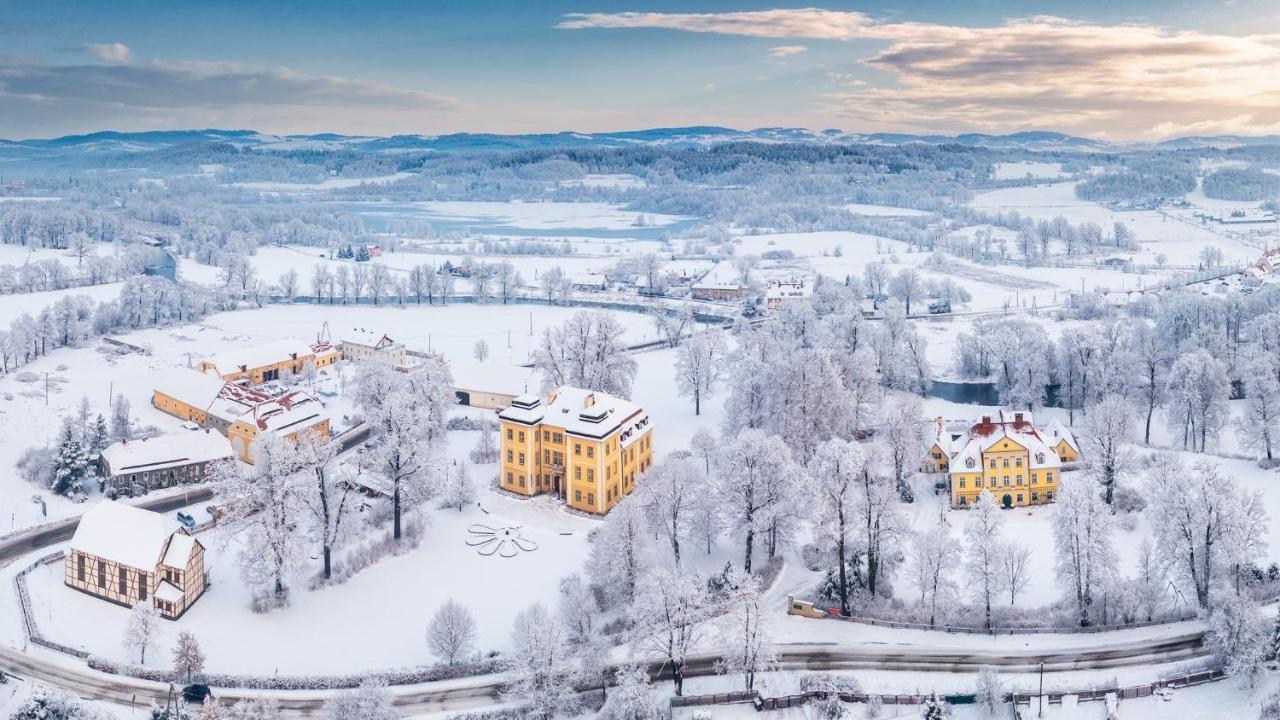 Palac Lomnica - Karkonosze / Riesengebirge Еленя-Гура Экстерьер фото